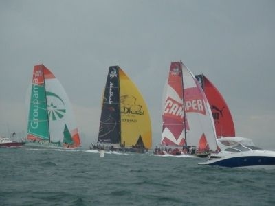 Veleiros se preparam para largar durante a competi&ccedil;&atilde;o 