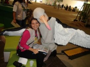 Performance 'Abraços Grátis' Performance 'Abraços Grátis'