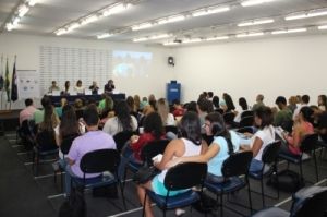 Conversa aberta ao p&uacute;blico