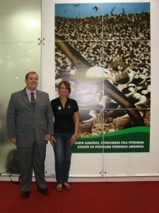 Jos&eacute; Luiz Marcusso, Gerente Petrobras da Unidade Santos;Tatiana Neves, coordenadora Projeto Albatroz